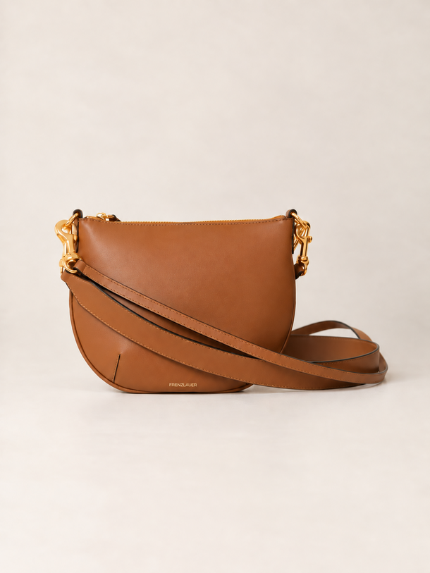 Curve Tan